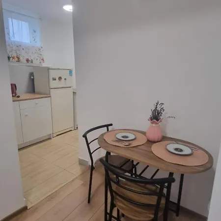 Anita בית אירוח *